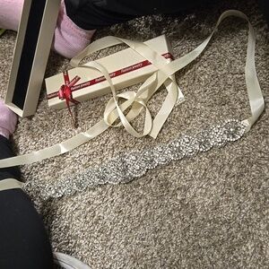 Lovful rhinestone bridal belt